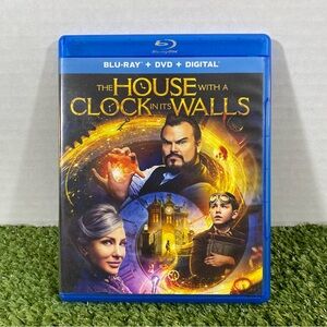The House with a Clock in Its Walls [Blu-ray] - DVD - Very Good - Jack Black